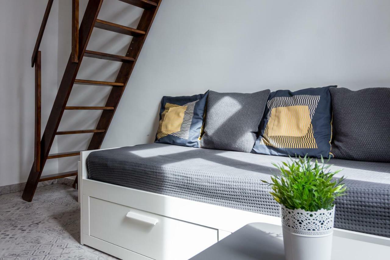 Flexible Selfcheckins 13 & 14 - Le Petit & Le Grand Zagreb - Centre - New - Apartments Repinc Екстер'єр фото