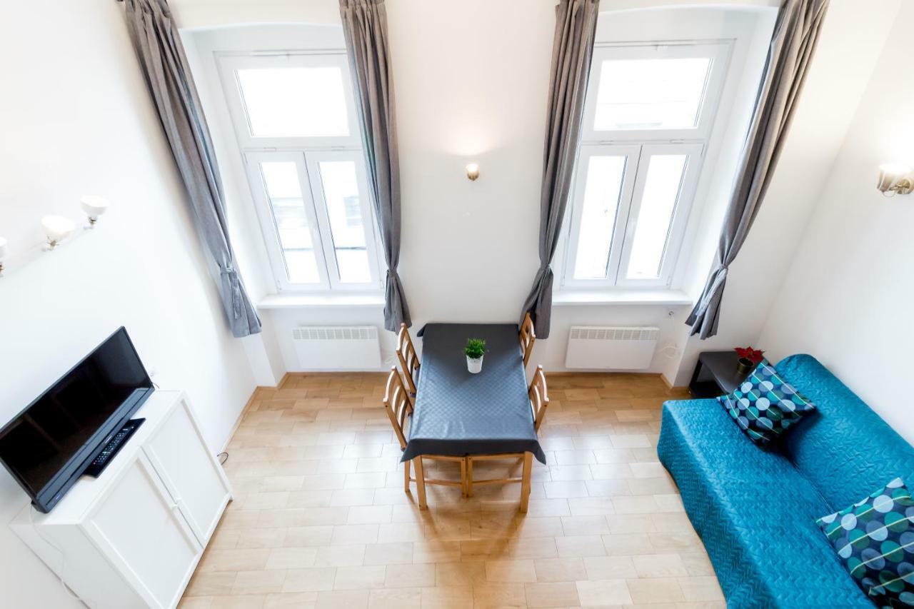 Flexible Selfcheckins 13 & 14 - Le Petit & Le Grand Zagreb - Centre - New - Apartments Repinc Екстер'єр фото